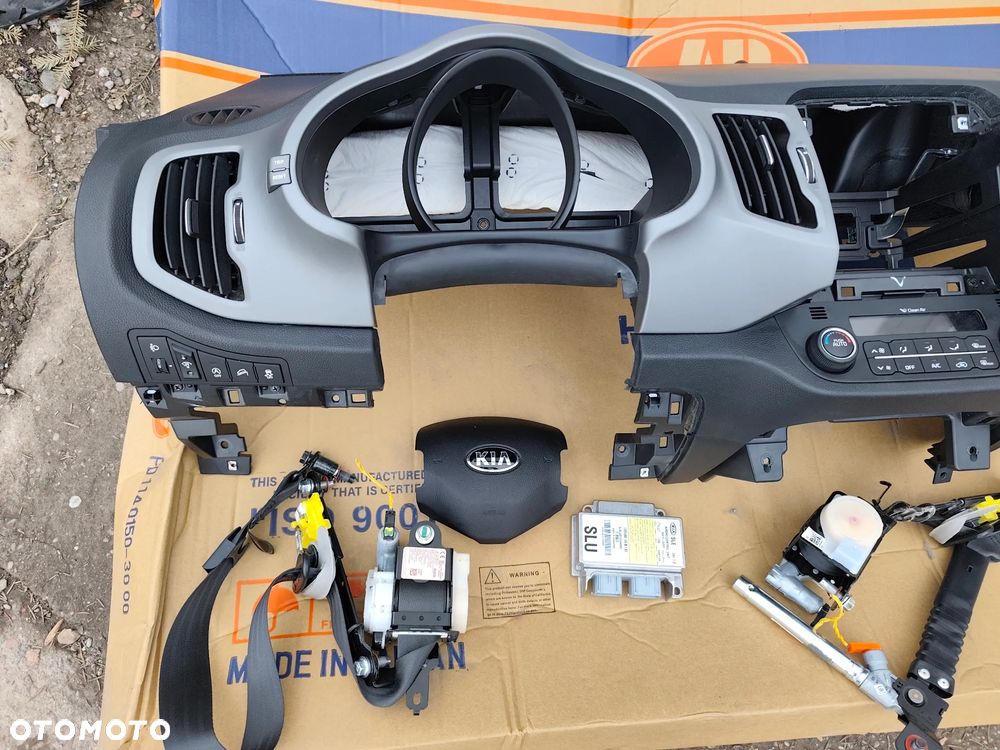 KIA SPORTAGE III 15r KONSOLA PODUSZKI PASY ORYGINAŁ - 2