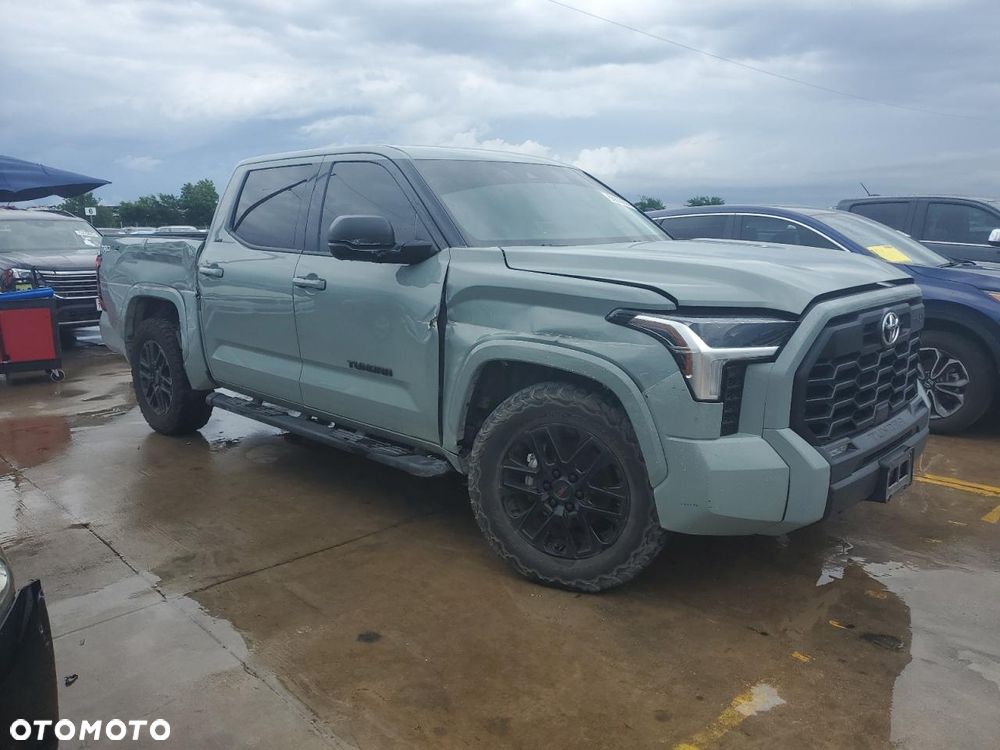 Toyota Tundra - 5