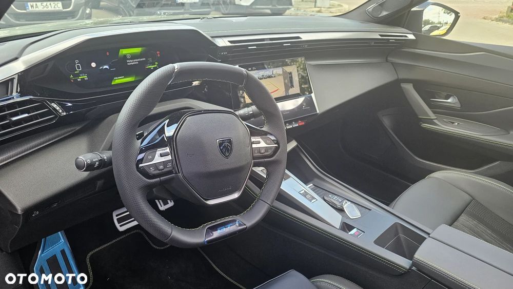 Peugeot 408 - 19