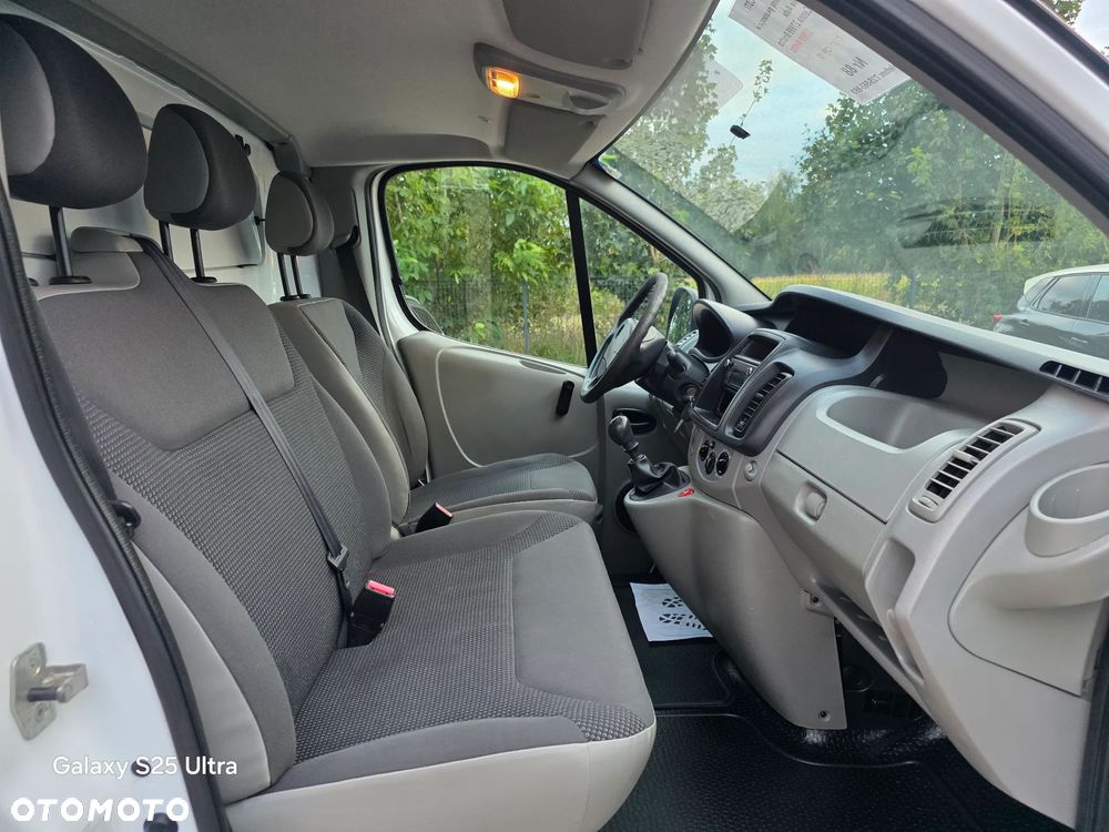 Opel Vivaro - 26