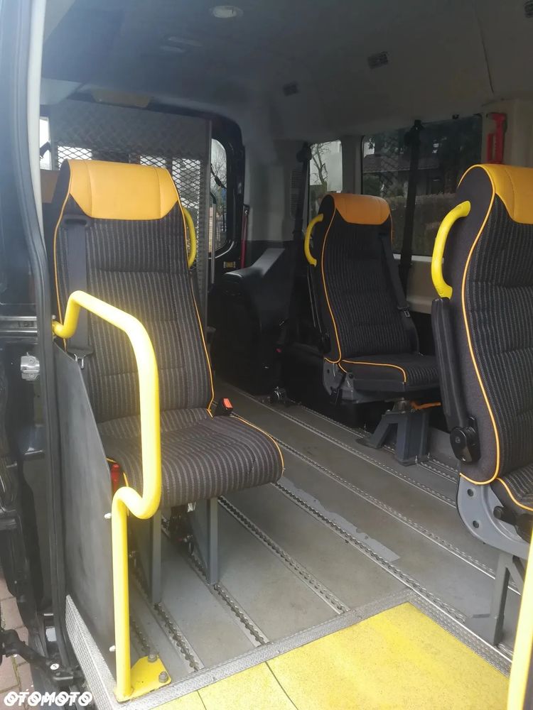 Ford Transit - 11