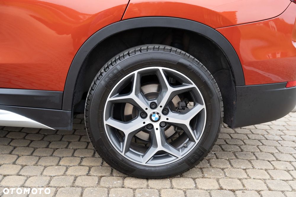 BMW X1 xDrive20d Sport Line - 5