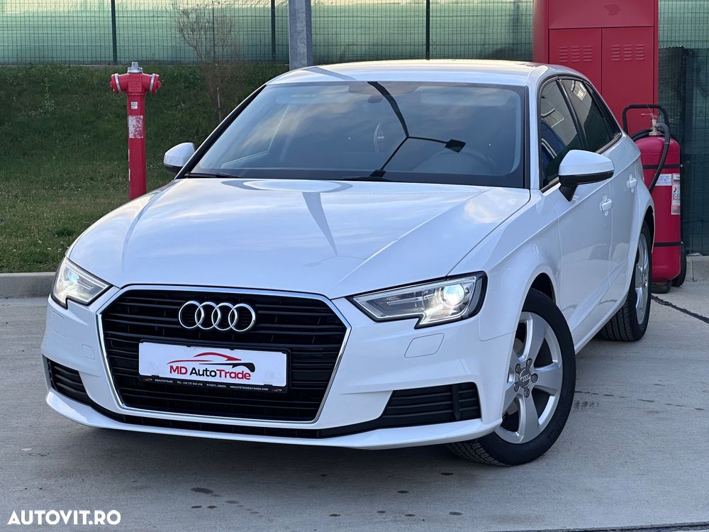 Audi A3 Sportback 1.0 30 TFSI Design - 11