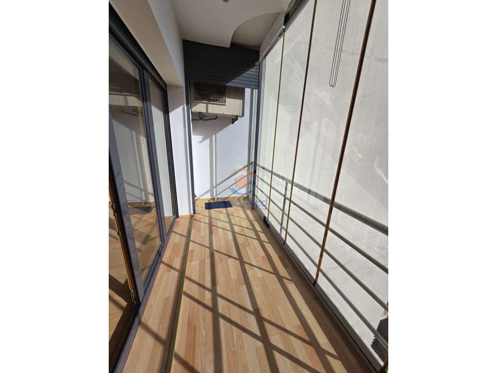 Apartamento T3 c/ 4 Parqueamentos e Arrecadação | Colinas do Cruzei... - Grande imagem: 5/29