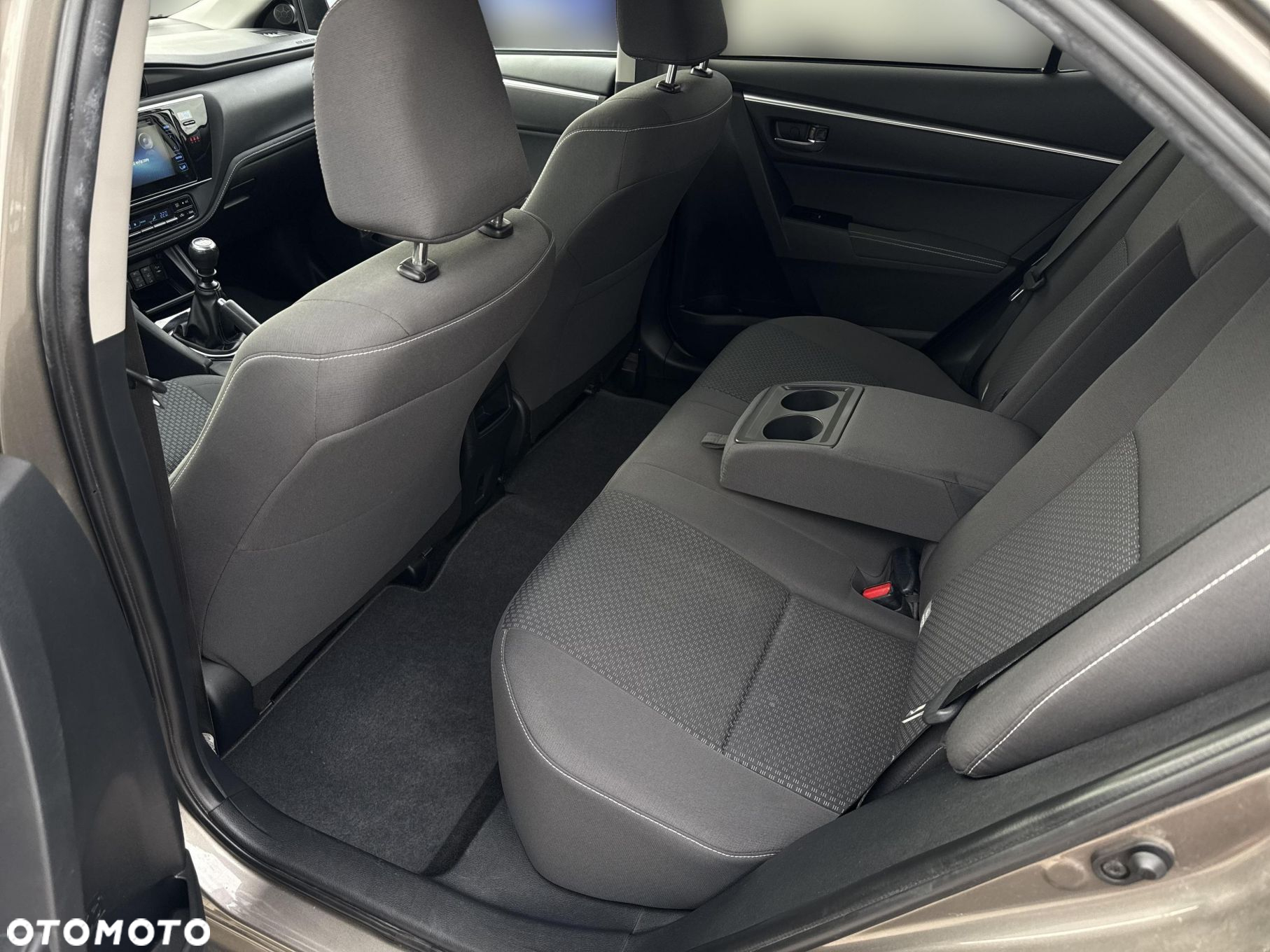 Toyota Corolla 1.6 Premium EU6 - 10