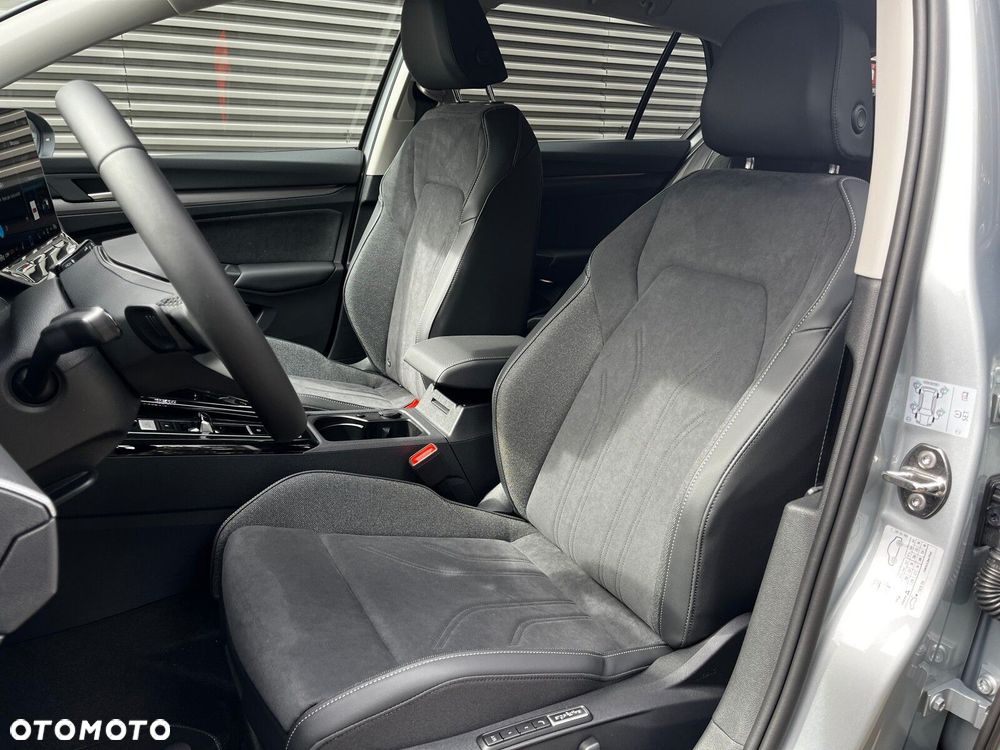 Volkswagen Golf - 14