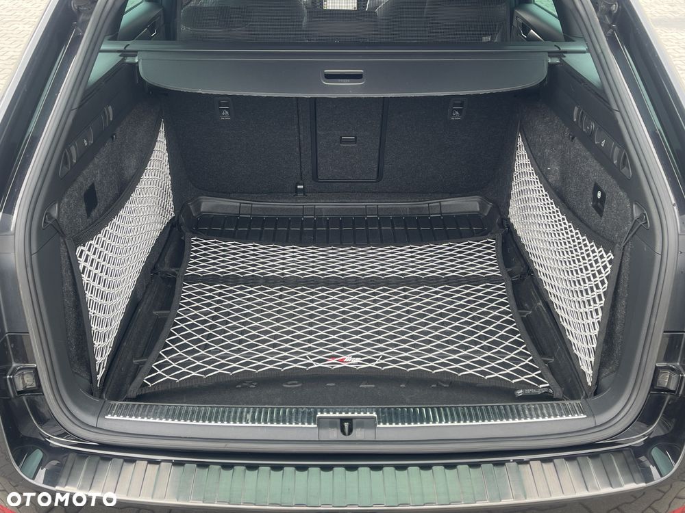 Skoda Superb 2.0 TDI SCR Sportline DSG - 24