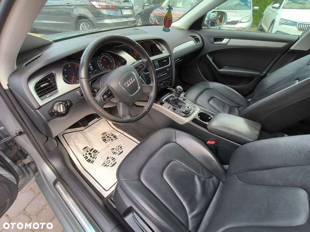 Audi A4 Limousine - 7