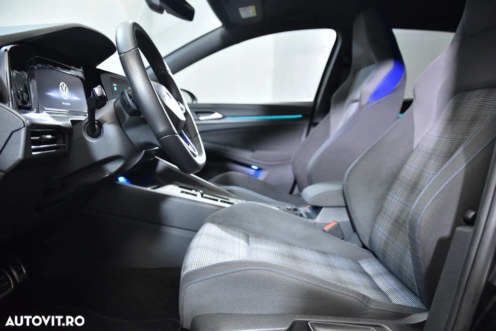 Volkswagen Golf 1.4 GTE Plug-In-Hybrid DSG - 21