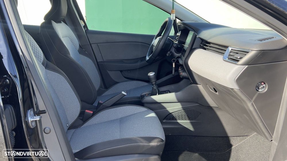 Renault Clio 1.5 Blue dCi Limited - 12