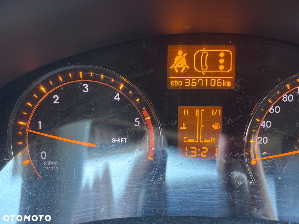 Toyota Avensis 2.0 D-4D 2010 - 7