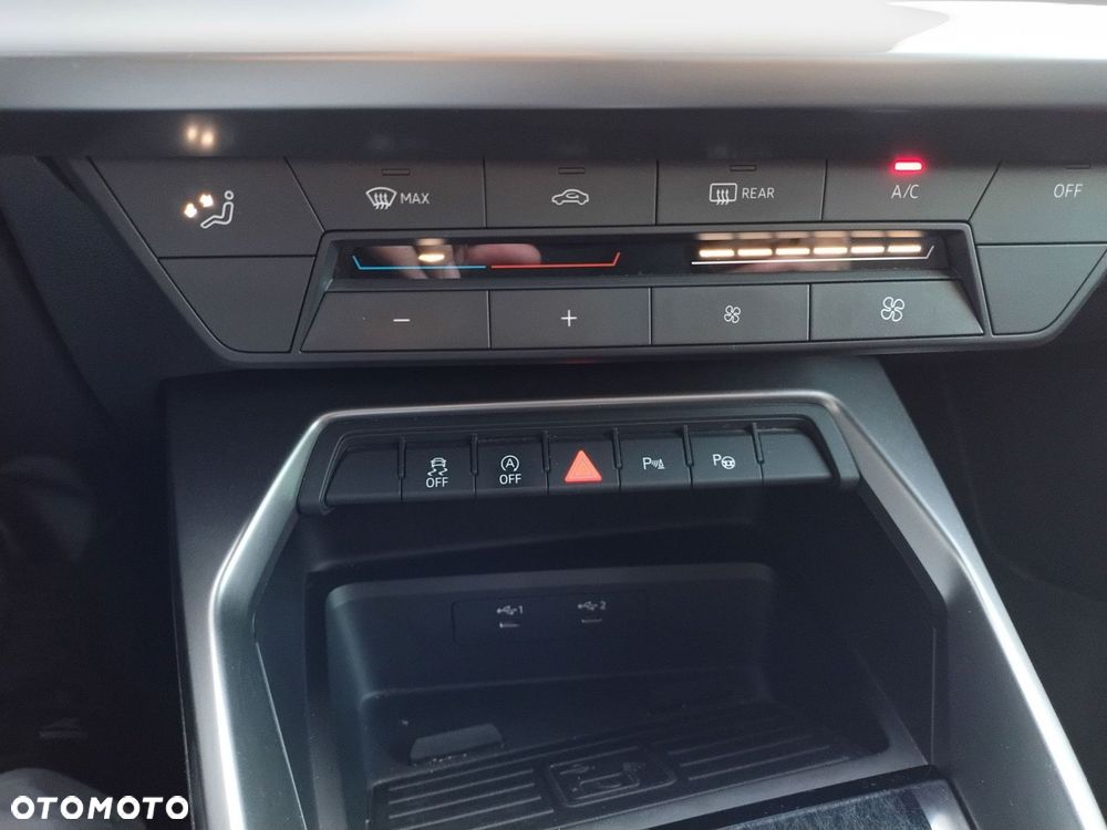 Audi A3 Limousine 35 TFSI mHEV S tronic - 26