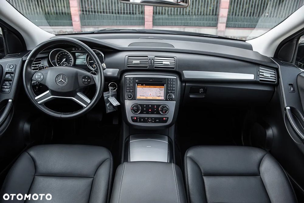 Mercedes-Benz Klasa R 350 CDI L DPF 4Matic 7G-TRONIC - 30