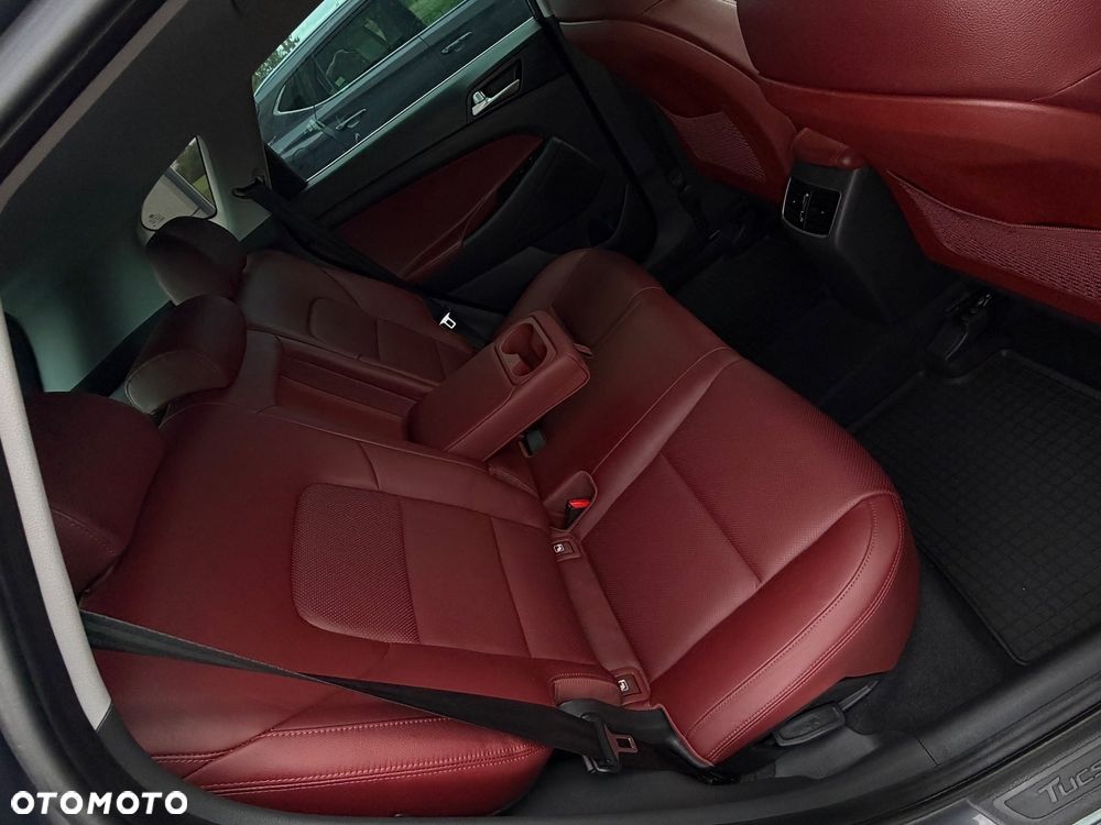 Hyundai Tucson 1.6 Turbo 4WD Premium - 26