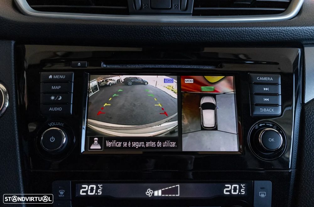 Nissan Qashqai 1.3 DIG-T N-Connecta J18 - 15