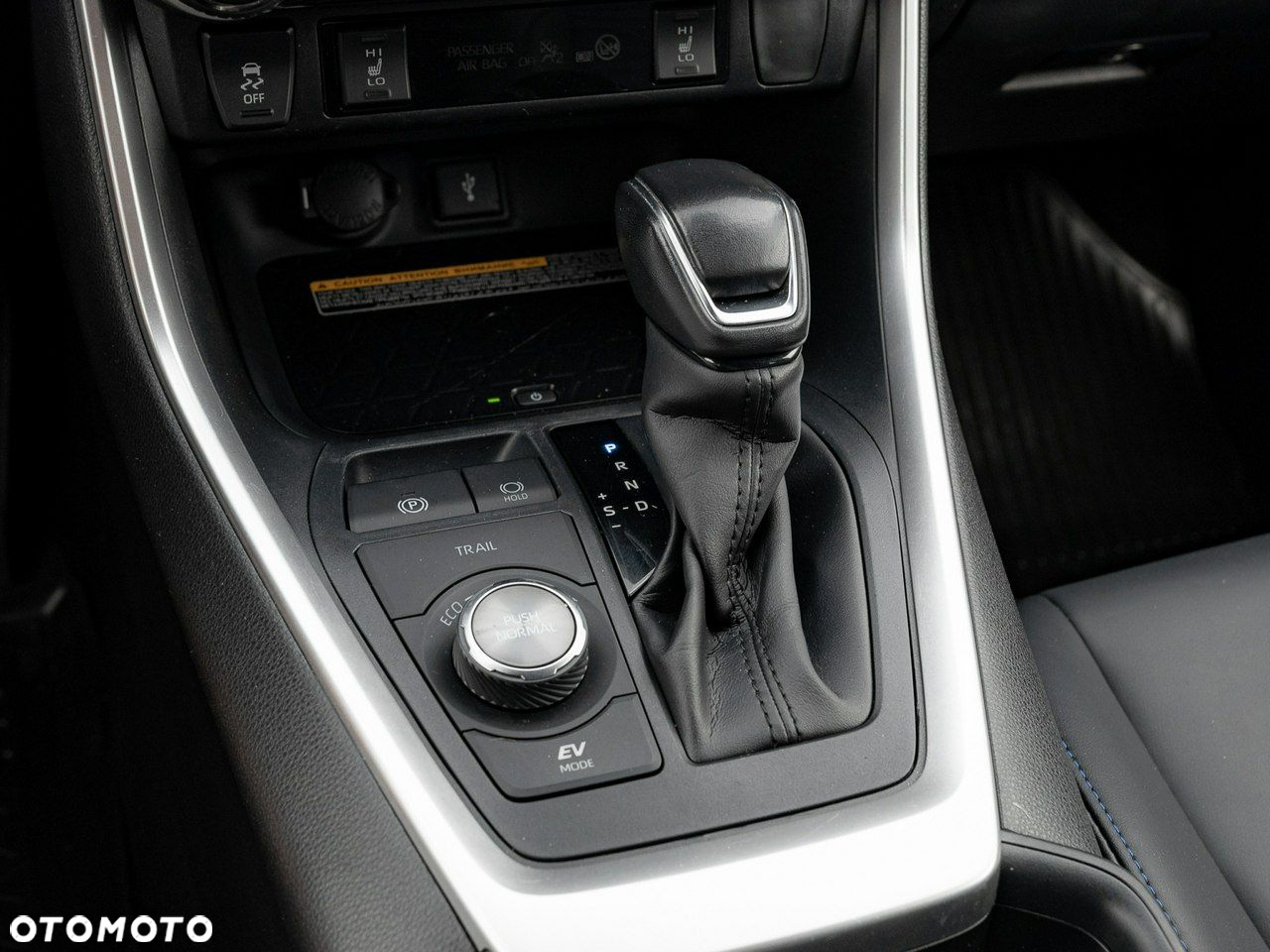 Toyota RAV4 - 19