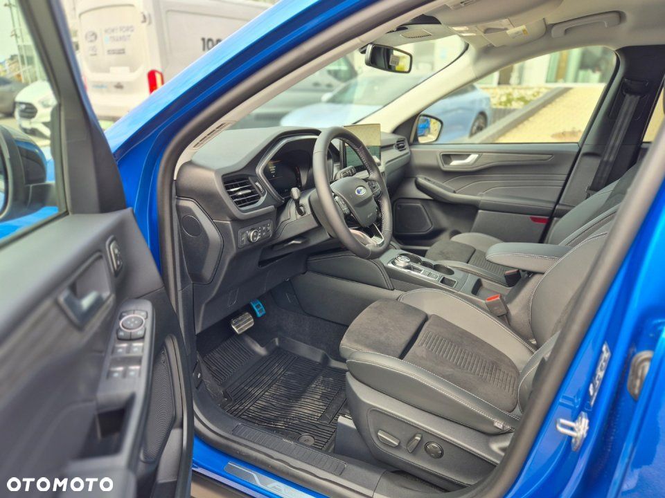 Ford Kuga - 13