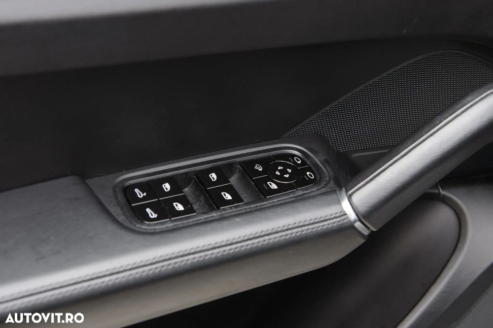 Porsche Cayenne Coupe - 25