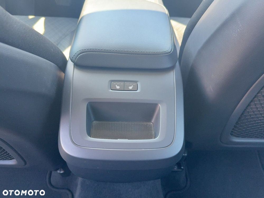 Volvo XC 60 - 30