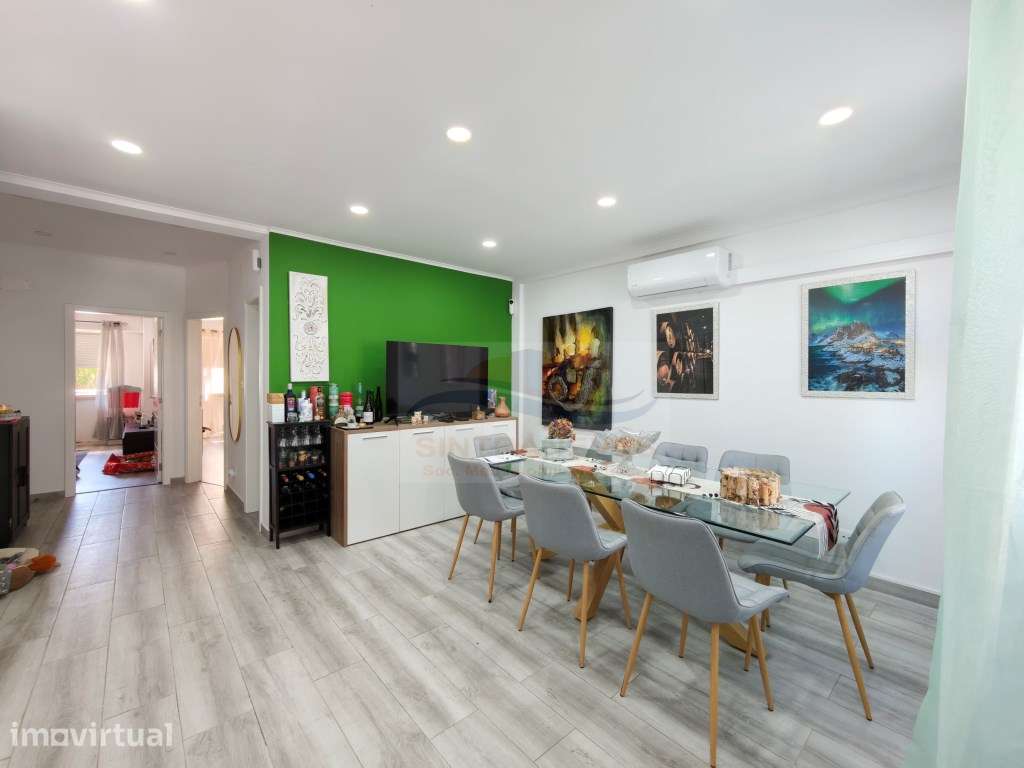 Excelente T3 com 2 casas de banho na Damaia - Grande imagem: 2/16
