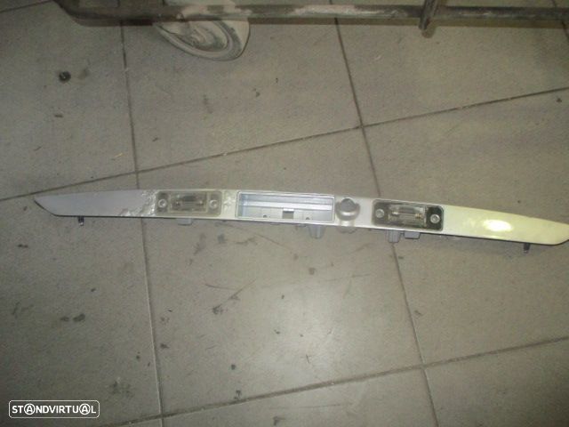 Grelha Friso 4E0827576 AUDI A8 2006 MALA - 4