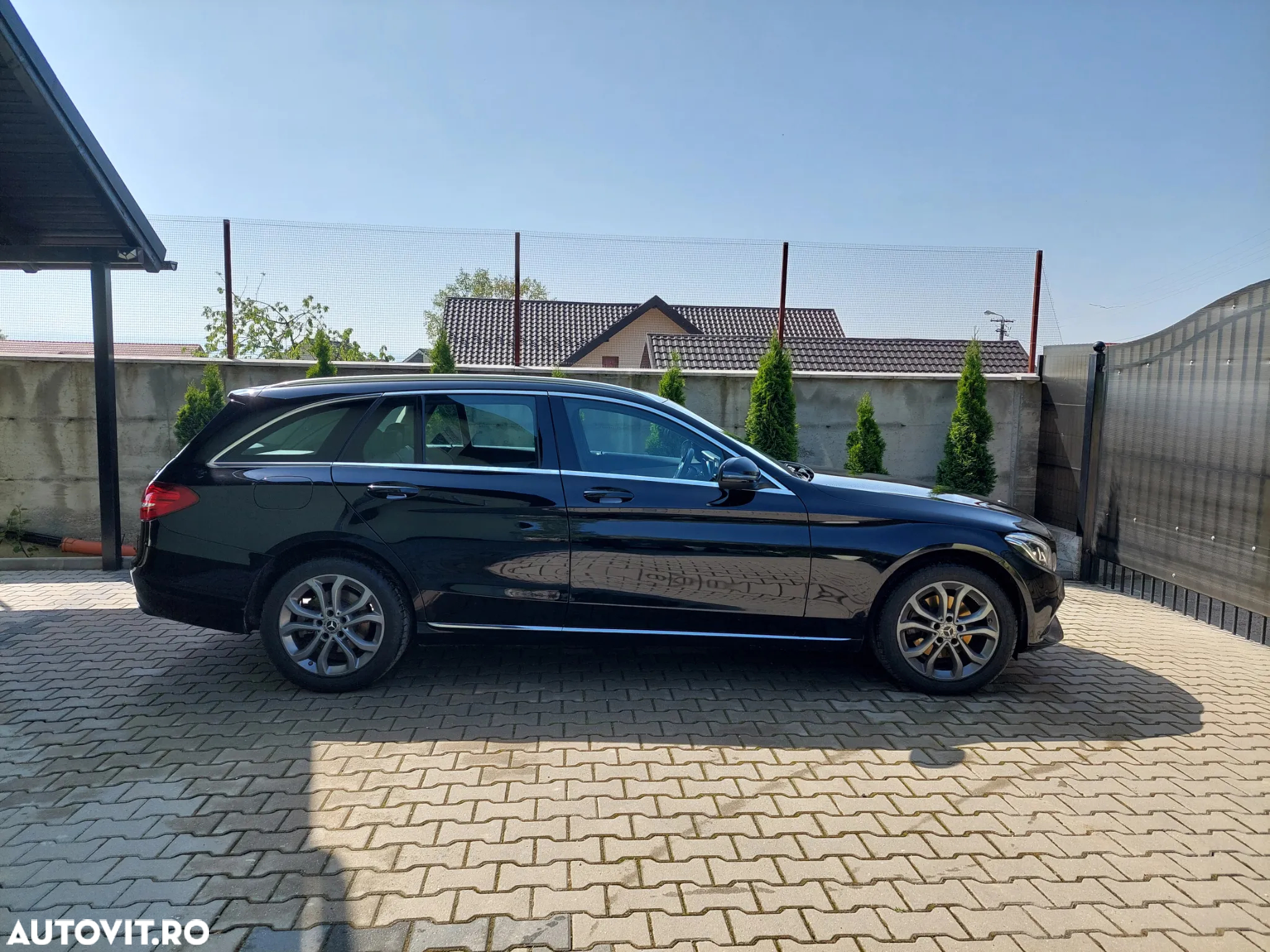 Mercedes-Benz C 200 T 4Matic 9G-TRONIC Avantgarde - 4