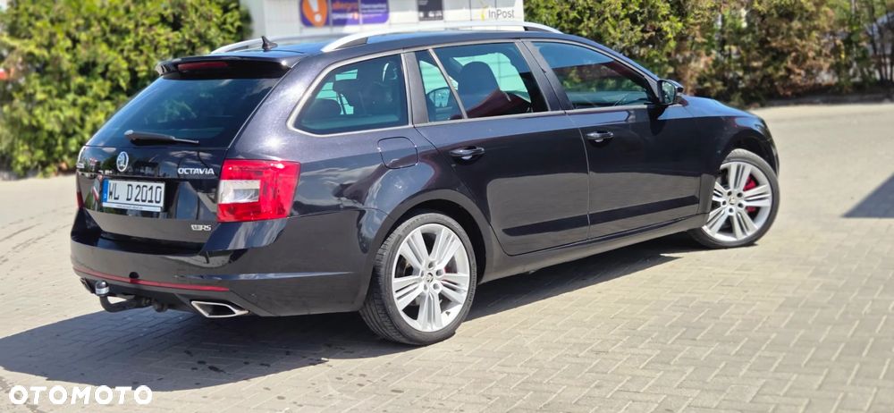 Skoda Octavia 2.0 TDI DSG RS - 17