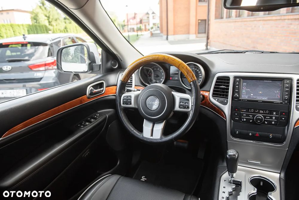 Jeep Grand Cherokee 3.6 V6 Overland - 29