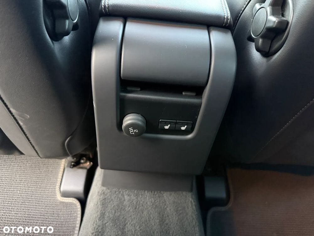 Volvo XC 60 T6 AWD R-Design Summum - 20