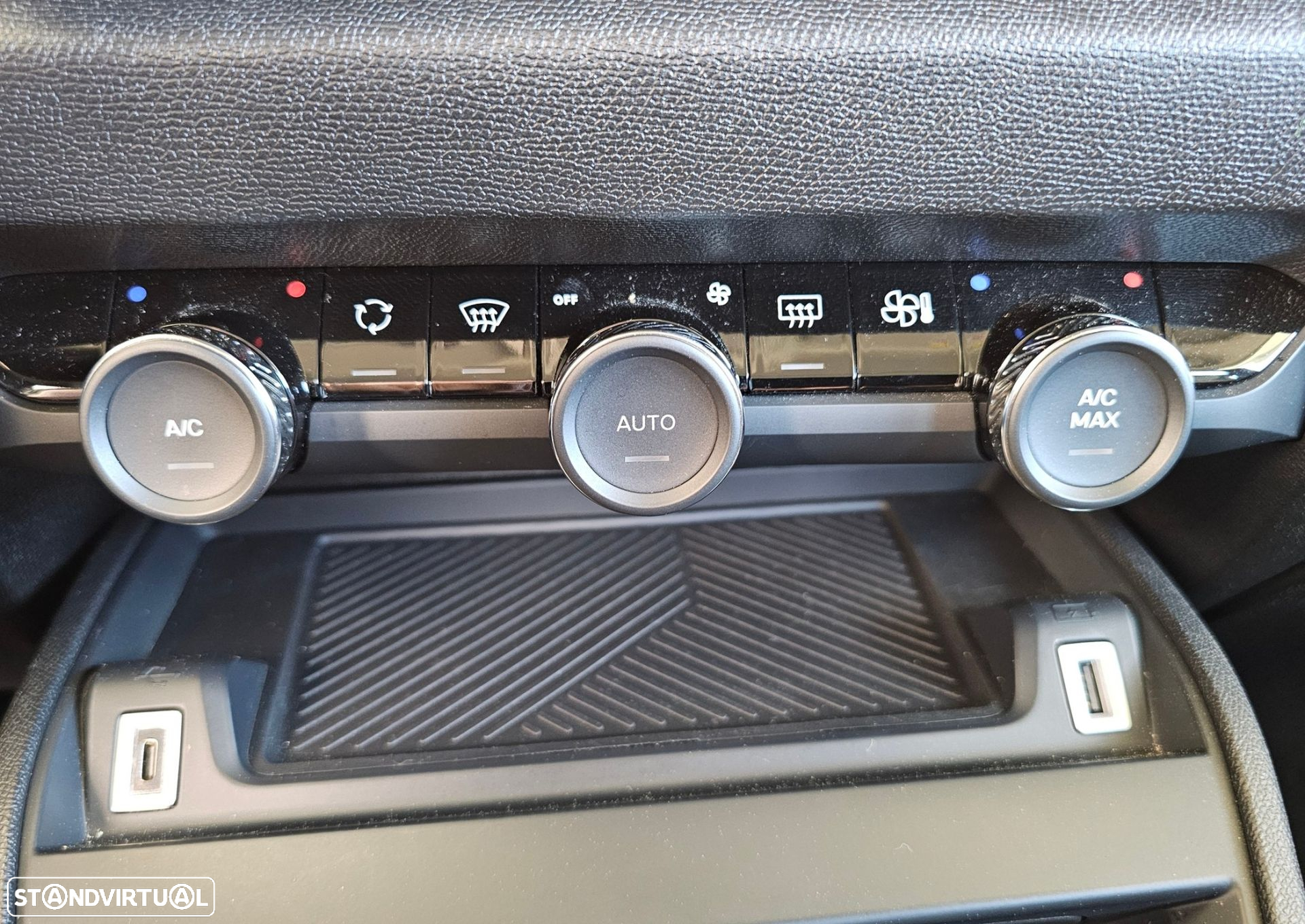 Citroën C4 1.2 PureTech Plus EAT8 - 23