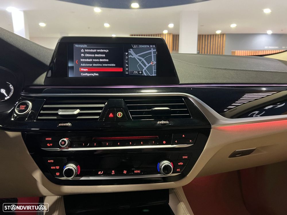 BMW 530 e iPerformance Line Luxury - 21