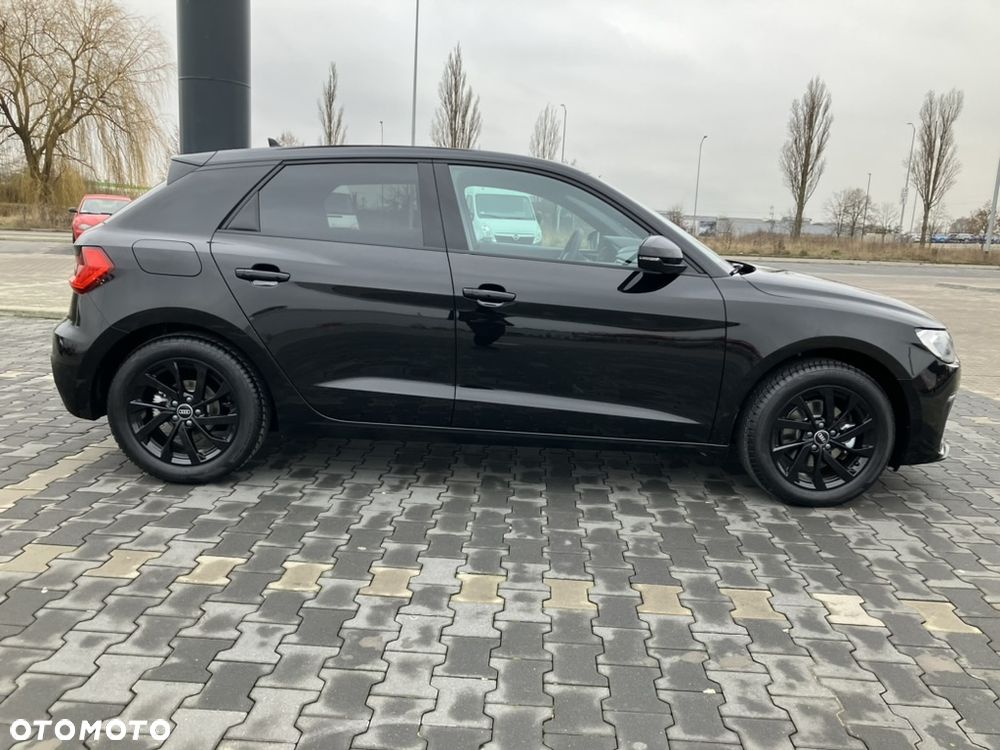 Audi A1 Sportback 35 TFSI Advanced S tronic - 2