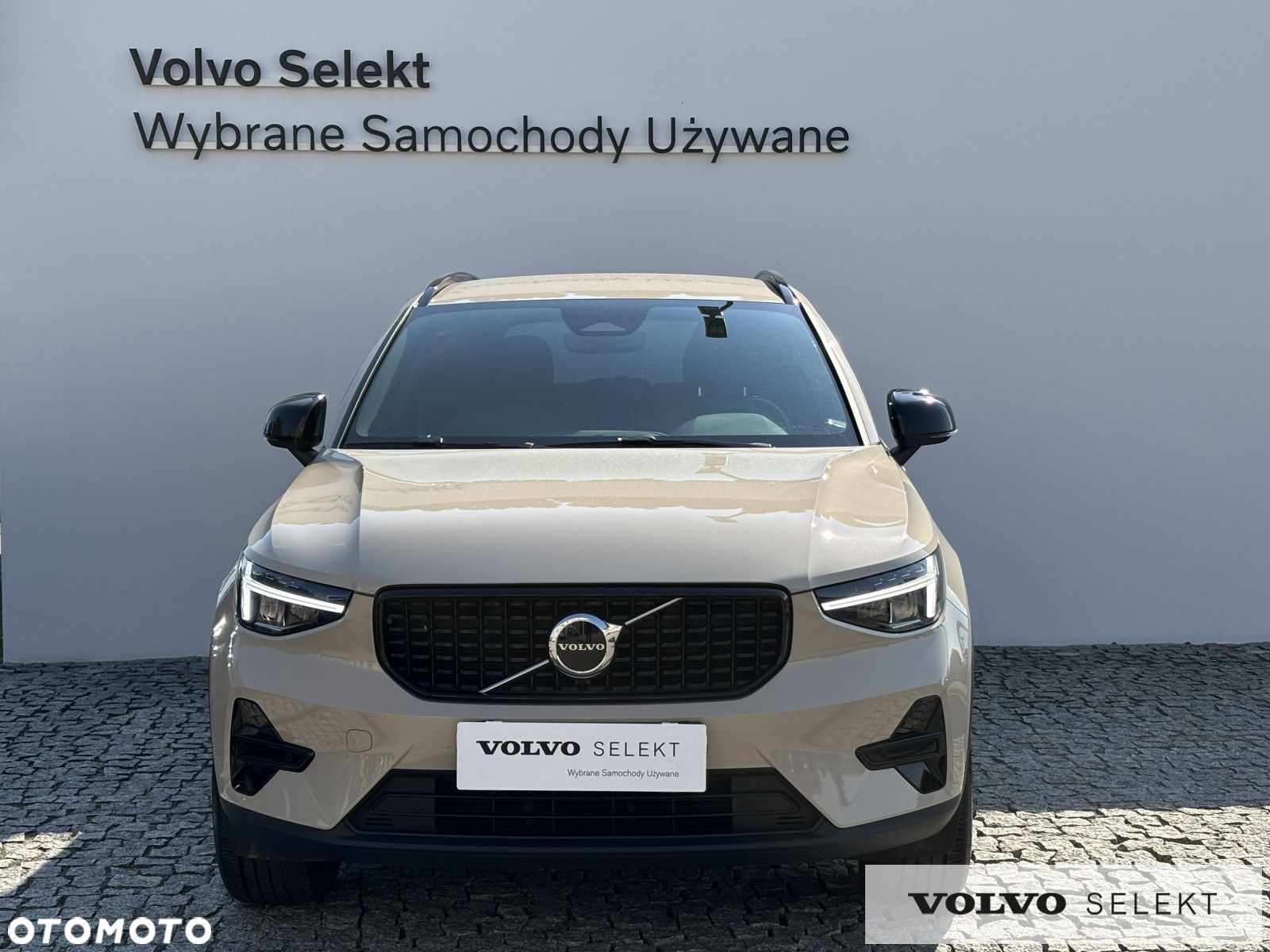 Volvo XC 40 - 5