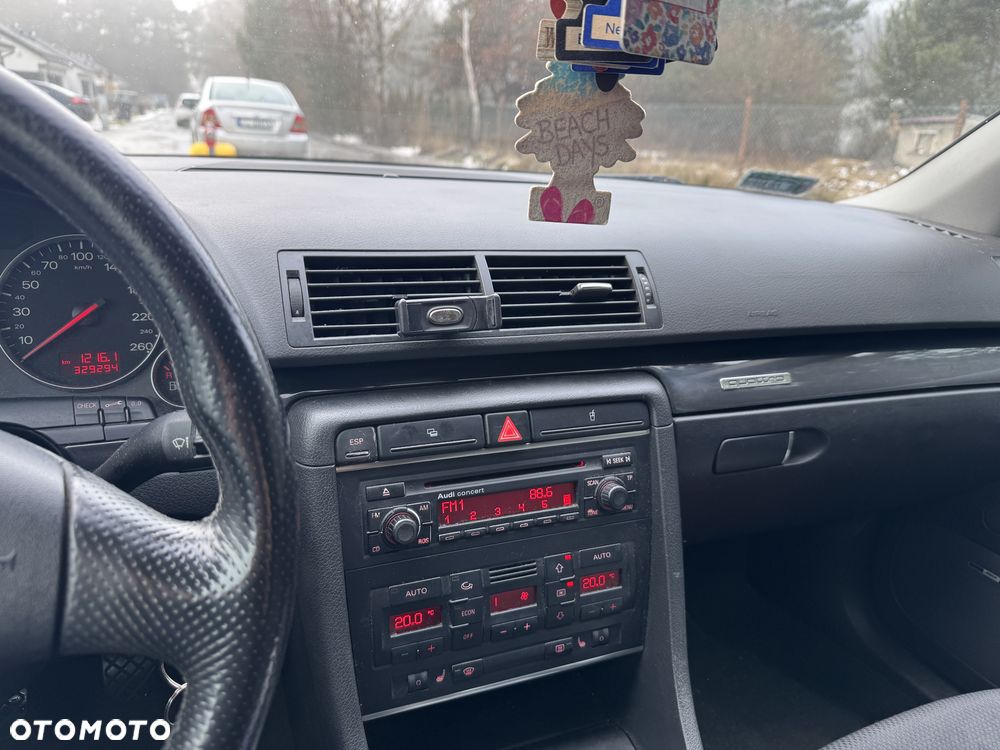 Audi A4 Avant 1.8 T quattro - 11