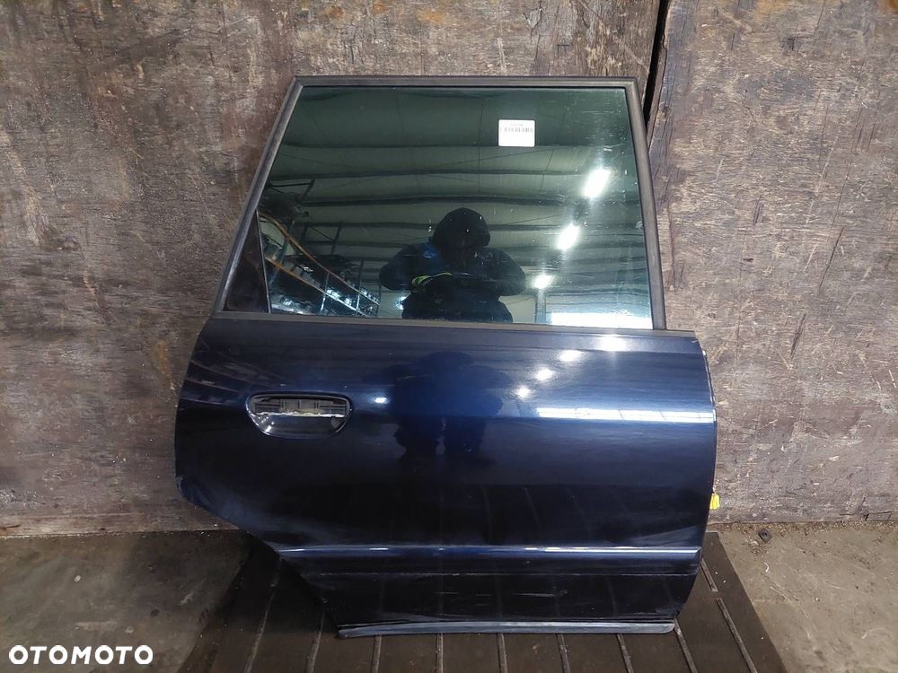 DRZWI KOMPLETNE PRAWY TYŁ AUDI A4 B5 FL LZ5L - 1