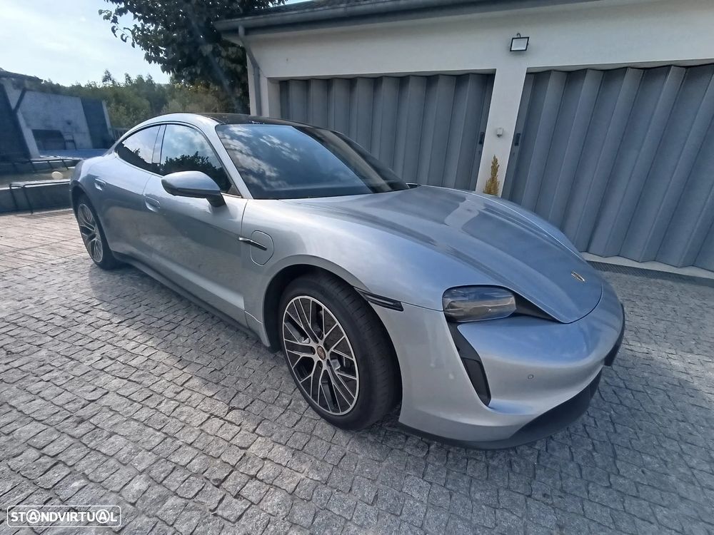 Porsche Taycan Standard - 4