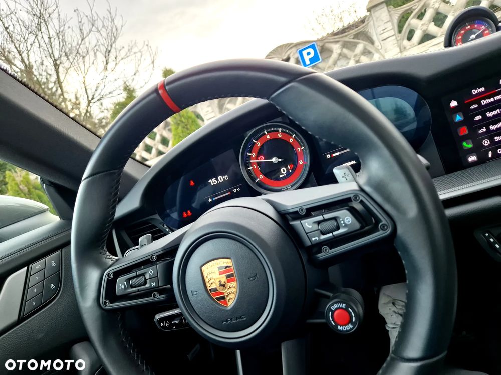 Porsche 911 Carrera PDK - 17