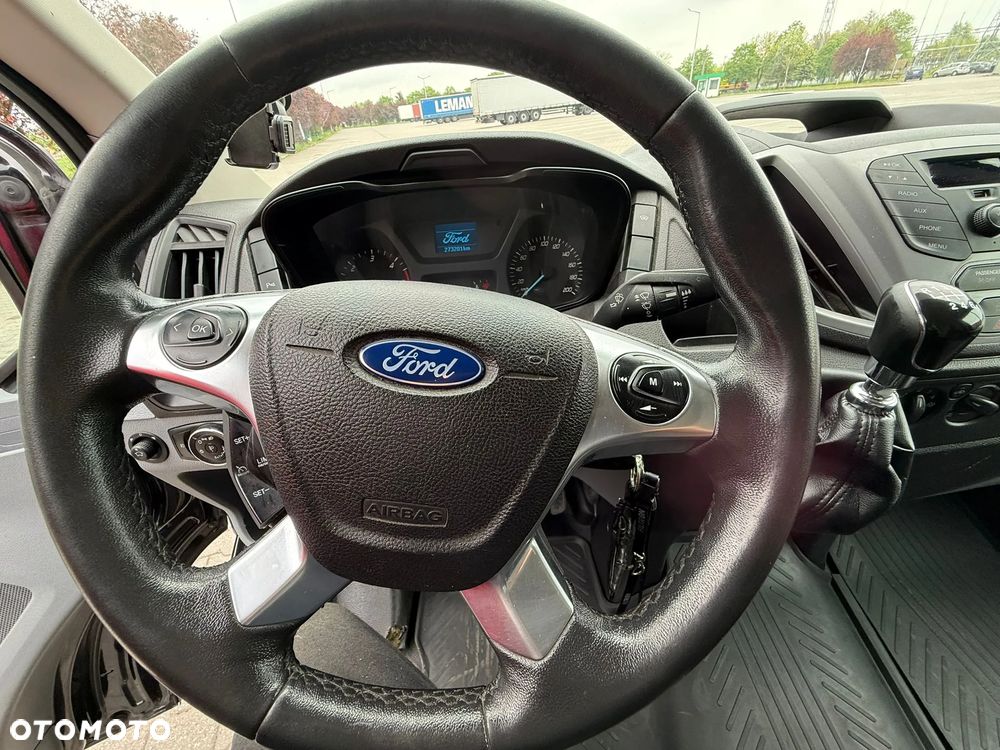 Ford Transit - 18