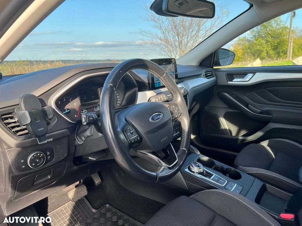 Ford Focus 1.0 EcoBoost Trend Edition - 6