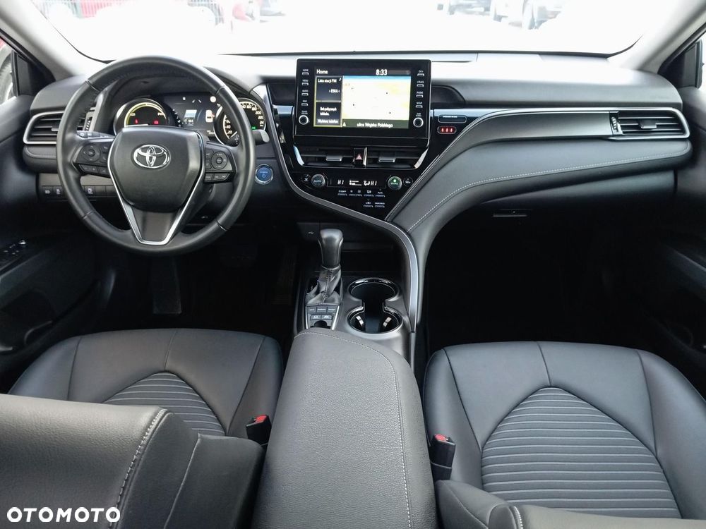 Toyota Camry 2.5 Hybrid Prestige CVT - 3