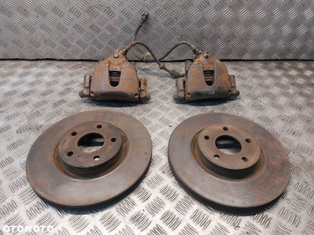 TARCZE HAMULCOWE PRZÓD + ZACISKI VOLVO V50 I 2.0 D - 1