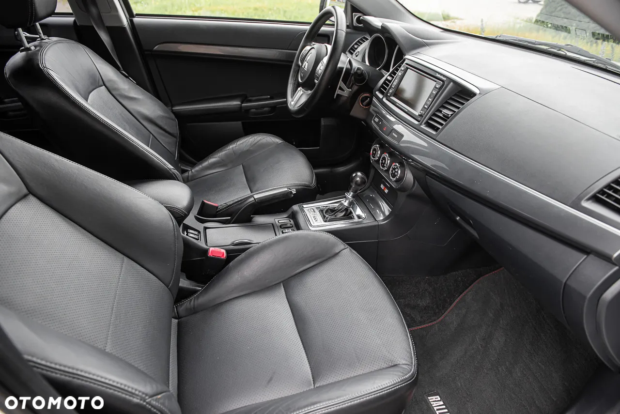 Mitsubishi Lancer 2.0 Ralliart GSR - 34