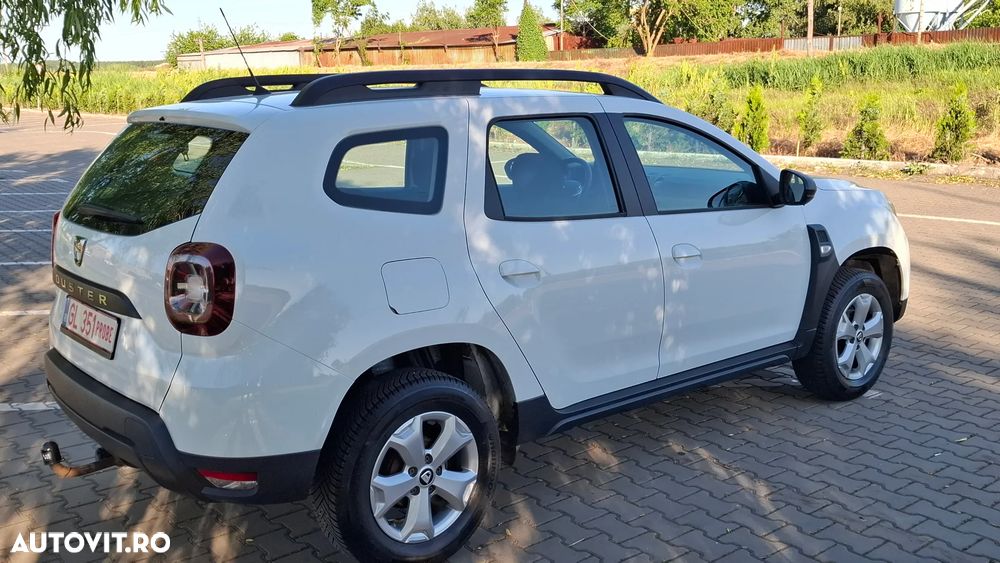 Dacia Duster 1.6 SCe Comfort - 4