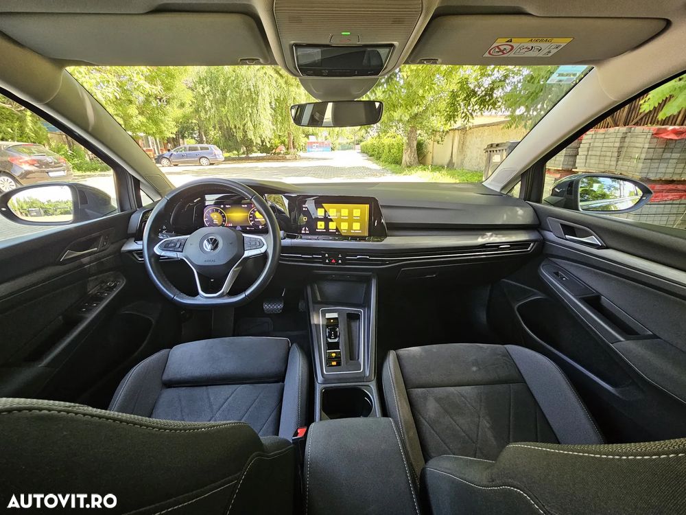 VOLKSWAGEN Golf 2022 — imagine 11