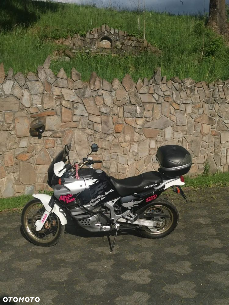 Honda XR - 6