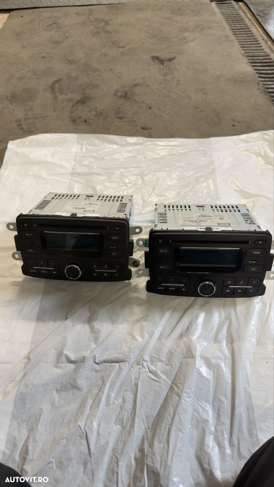 radio caset CD dacia logan 2  sandero 2 Mcv Duster renault laguna 3 - 1