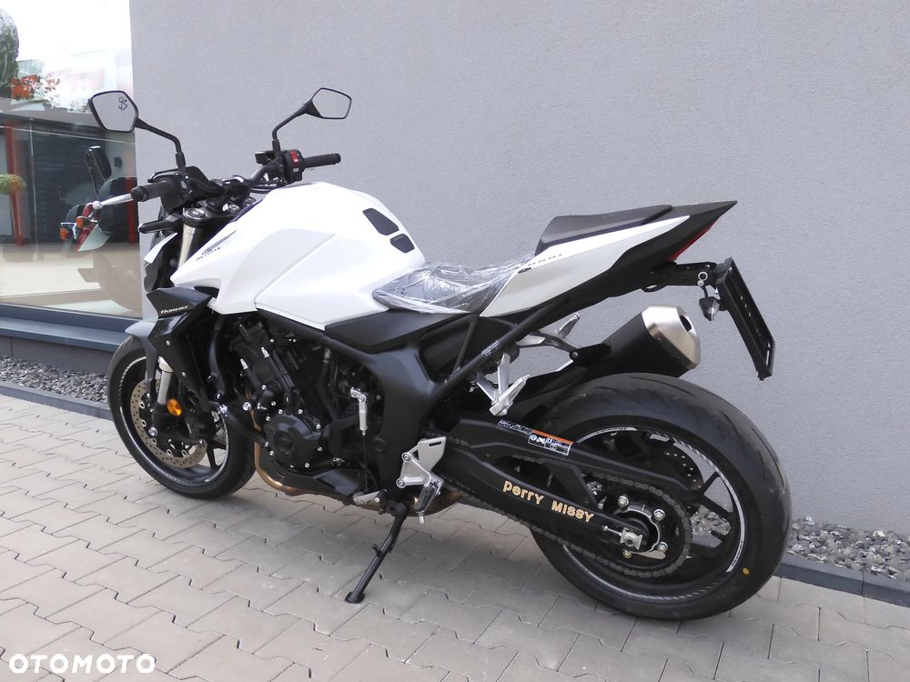 Honda Hornet - 35