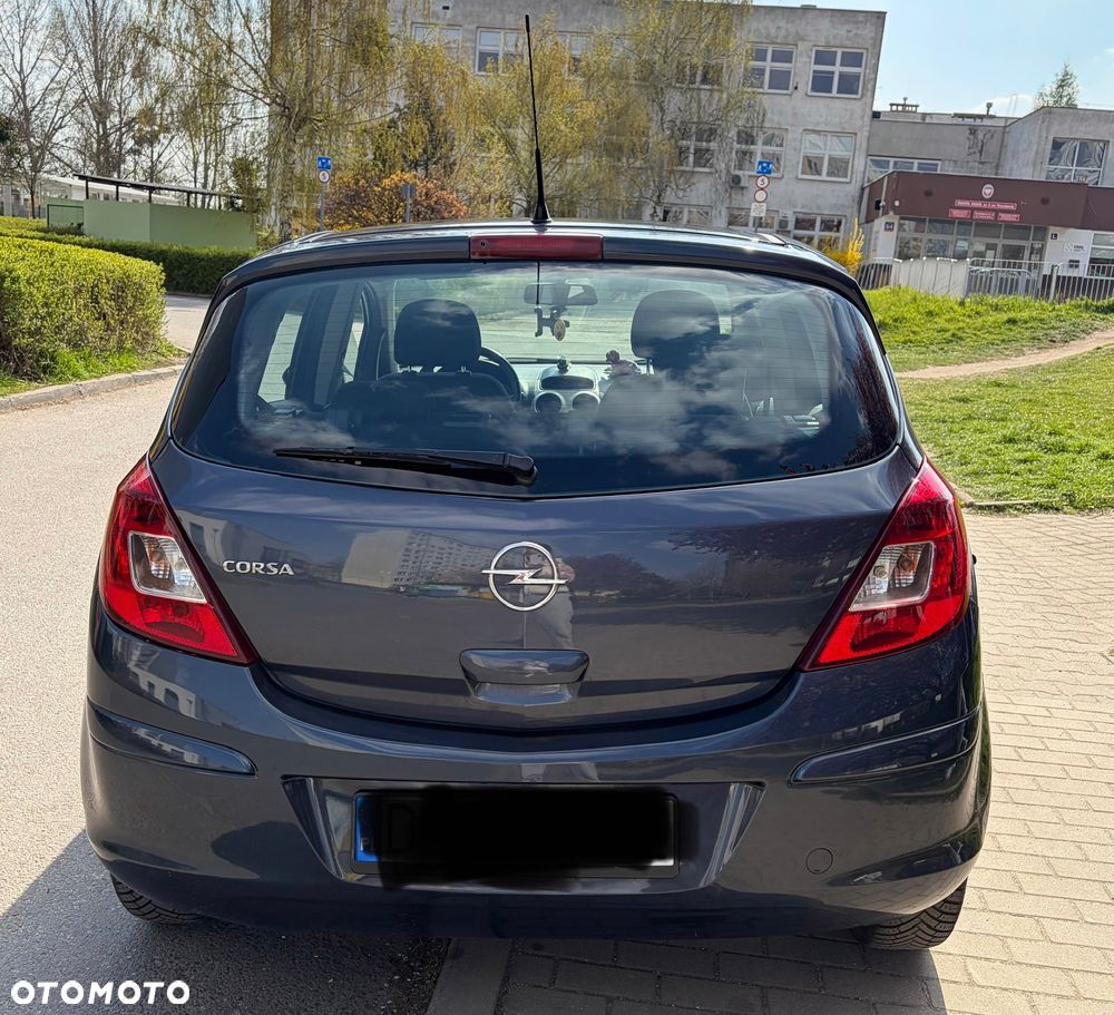 Opel Corsa 1.2 16V Essentia - 5