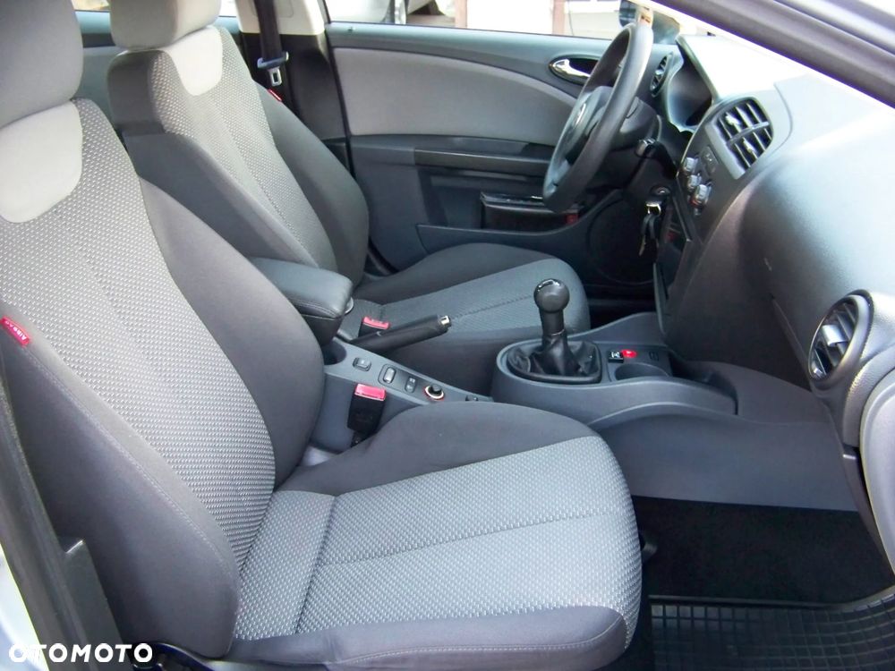Seat Leon 1.6 Style - 16