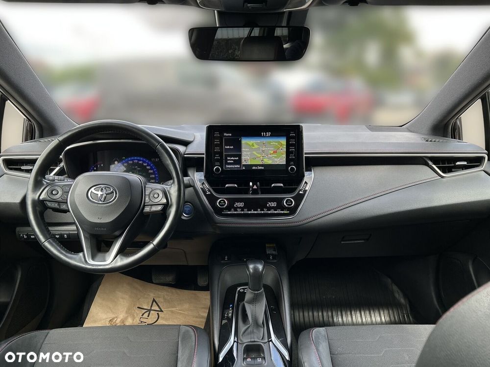 Toyota Corolla - 9
